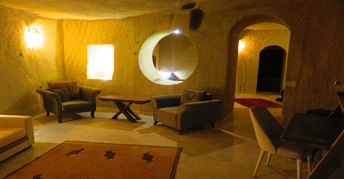 mahzen-cave-hotel-ortahisar-014.jpg