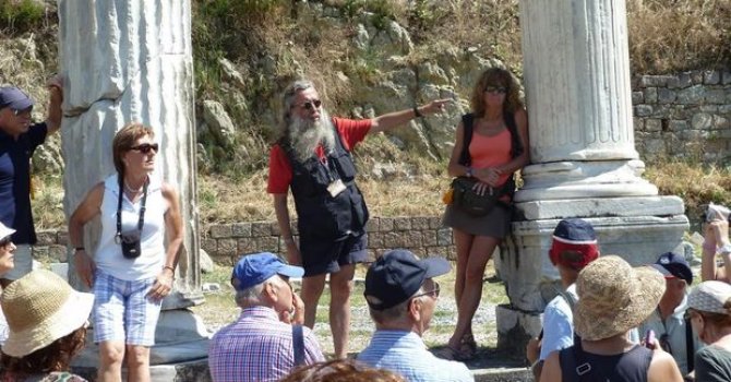 Turist rehberleri diplomalı olacak
