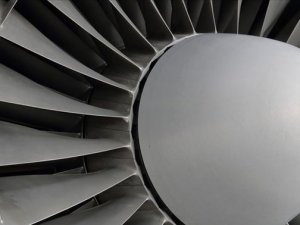 Rolls-Royce, Siemens’in elektrikli uçak bölümünü satın alıyor