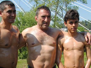 Ahmet Taşçı: Genç güreşçilerin rol modeli olmaktan mutluyum