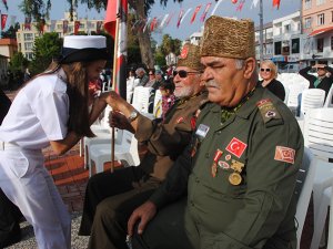 Öğrencilere vatan sevgisini gaziler öğretmelidir