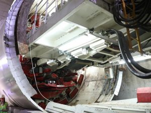 Duran metro çalışmaları yeniden başlıyor