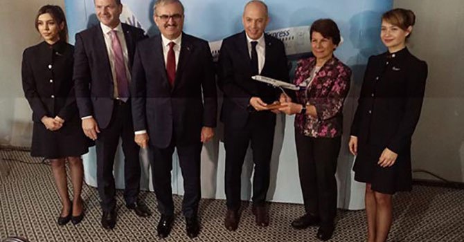 SKY Airlines'dan Noel sürpizi