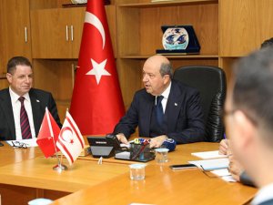 Başbakan Ersin Tatar ile koronavirüs toplantısı