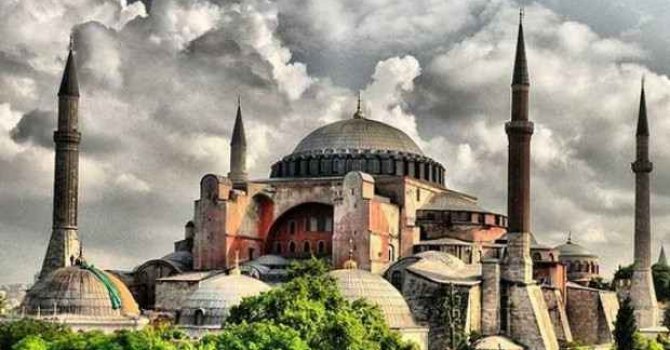 Tarihi miras: Ayasofya