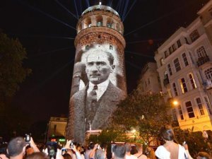 İstanbul'un simgesi Galata Kulesi ziyarete açıldı