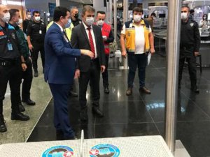 İstanbul Havalimanı'nda koronavirüs denetimi