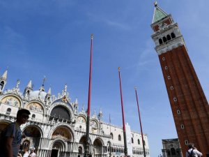 Venedik, şehre giriş ücretini Ocak 2022'de geri getiriyor