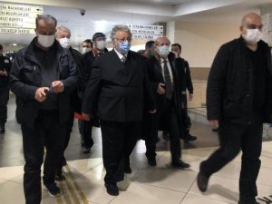 Metin Akpınar, Cumhurbaşkanına hakaretten hakim karşısına çıktı