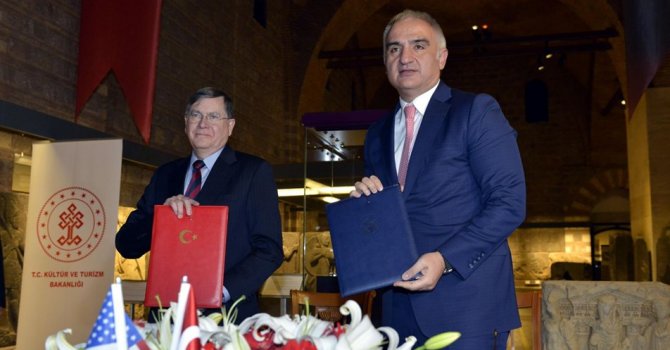 Bakanı Ersoy: ABD’ye götürülen eserlere el konulacak