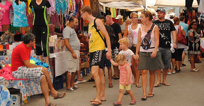 Ayakta kalmak için çektiğimiz kredileri ödeyemiyoruz!