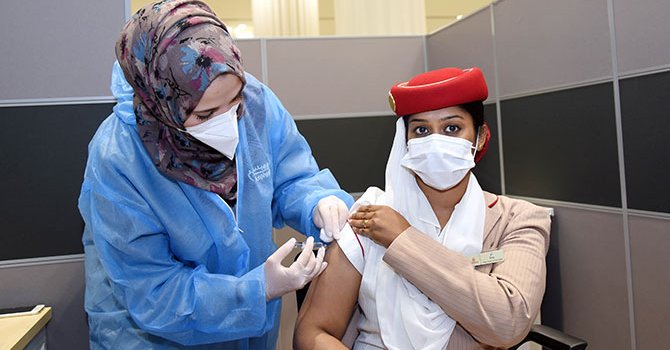 Emirates Grubu, COVID-19 Aşı Programını Uygulamaya Koyuyor