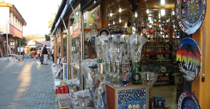 Kredilerini ödeyemeyen esnaf:Alman turistleri dört gözle bekliyoruz