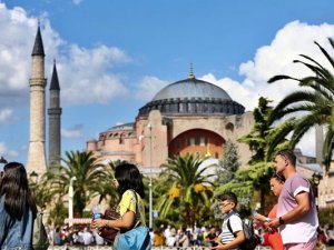 İstanbul’da yabancı turist %66,4 azaldı, 5 milyona düştü