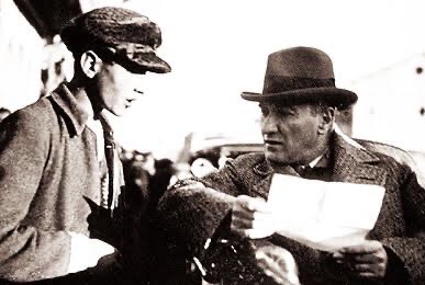 Fırtına Kilyos'u allak bullak etti