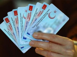 TC kimlik kartına e-İmza yüklenmesi 50 ilde başlıyor