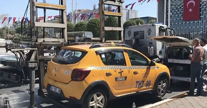 Polisi turist sandı: Taksim'den Şişli'ye 500 lira istedi