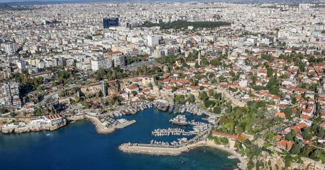 Antalya'da konut satışlarında rekor düşüş!
