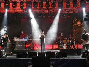 Kartal'da 50 bin kişilik Manga konseri