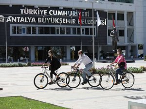 Antalya'da Avrupa Hareketlilik Haftası pedal çevirerek başladı