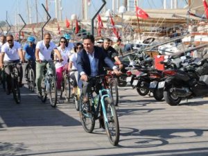 Başkan Aras Avrupa Hareketlilik Haftasında pedal çevirdi