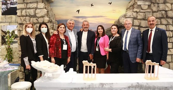 YAPEX'te Manavgat'ın tarihi ve doğal güzellikleri sergilendi