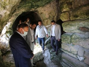 Miletos Antik Kenti'ndeki "Kutsal Mağara" ziyarete açıldı