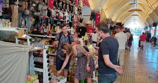 Rusların, Antalya'da kişi başı tatil harcaması 669 dolar