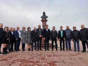 Bender Kalesi Festivali'ne katılan Uysal, Osmanlı izlerini aradı