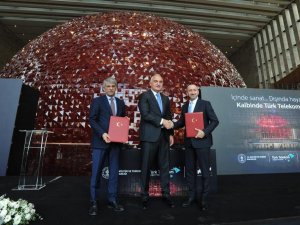 AKM'NİN ana opera salonuna Türk Telekom'un adı verildi