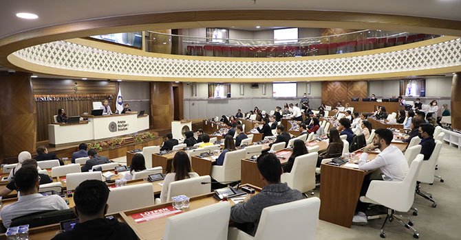 Gençlik Meclisi , kadına yönelik şiddeti kınadı