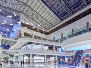 AYD: Türkiye'ye daha fazla insan alışverişe geliyor