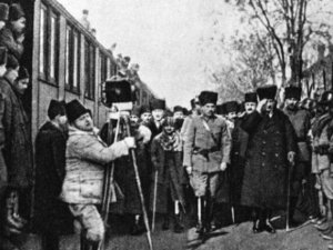 Bakan Ersoy: Zafere kilitlenmiş bir harekâtın hücum emridir