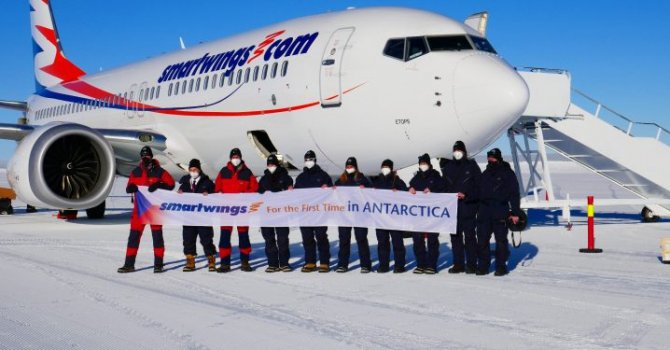 Boeing 737 MAX, ilk kez Antartika’ya indi