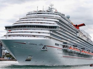 Carnival Cruises, gemide maskeyi isteğe bağlı yapıyor