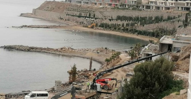 İnşaat firması Bodrum'da denizi doldururken yakalandı