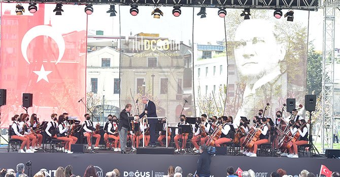 Doğuş Çocuk Senfoni Orkestrası’ndan 23 Nisan coşkusu