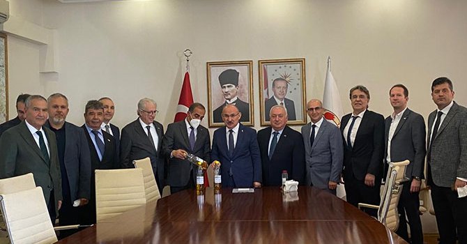Kirazda sirke sineğine karşı 50 bin tuzak kururuldu