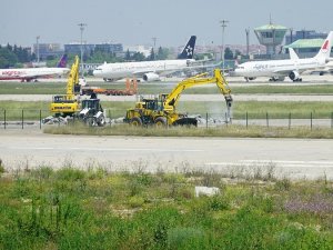 Atatürk Havalimanı’nda geri adım: Pistler belki de kalacak