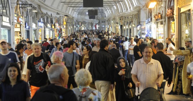Turizm geliri üçüncü çeyrekte 17,95 milyar dolar oldu