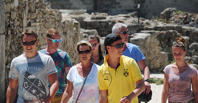 Antalya'ya ilk 3 ayda 279 bin 803 yabancı turist geldi