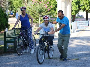 Antalya'da pedal çevirmek isteyenlere ücretsiz kurs