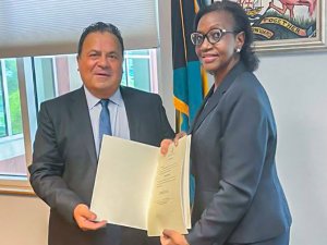 Osman Eşref Altaş, Bahamalar Fahri Konsolosu oldu