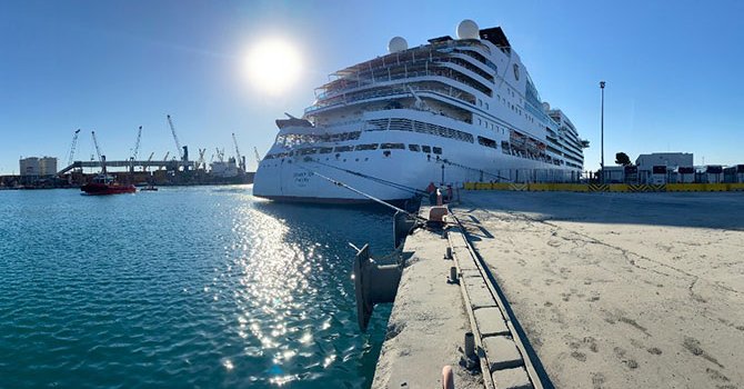 "Seabourn Encore", QTerminals Antalya’ya 826 yolcu getirdi