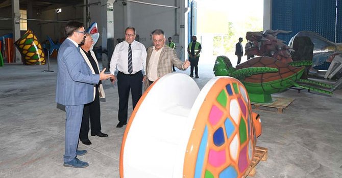 Antalya turizmi, tarımı ve sanayisiyle göz dolduruyor