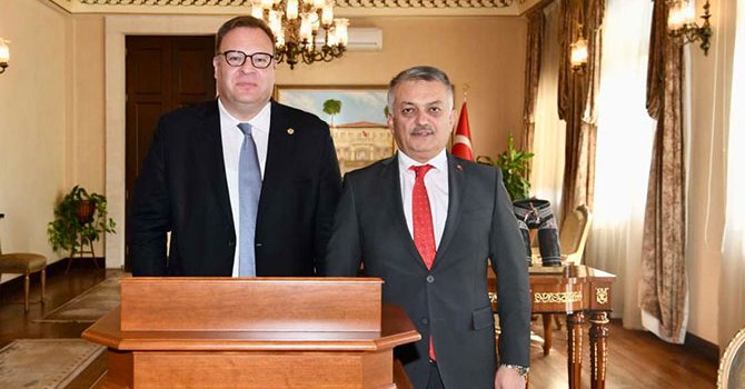 Vali Yazıcı: Karadağ ile her alanda işbirliği yapacağız