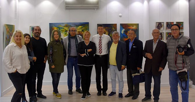 SevMedya Yazarları Filiz Pelit’in “Denge”sergisinde buluştu