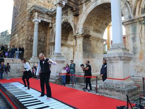 Antalya Piyano Festivali 2.Grande Piano grubu ile başladı