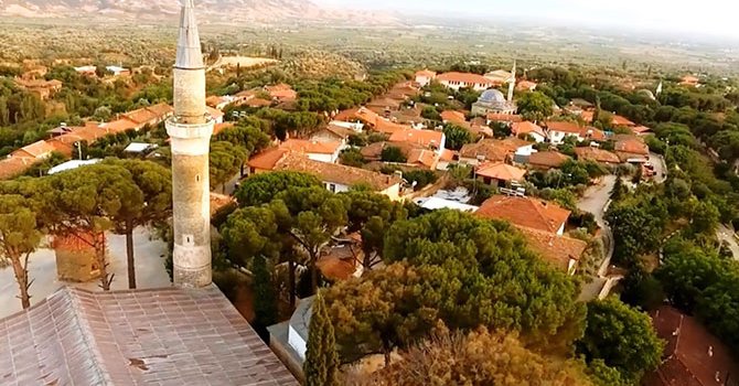 ‘En İyi Turizm Köyü’ Birgi, dünyada ilk 32'ye girdi