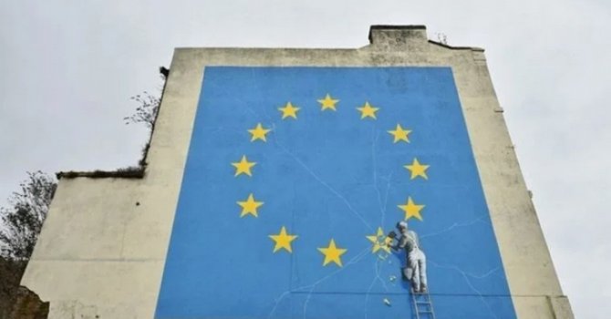 Banksy'nin 1 milyon sterlinlik eseri yıkılabilir